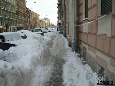 Вице-губернатор Н.Л.Бондаренко проверил состояние тротуаров.