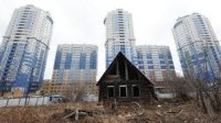 В Петербурге расселены 27 домов, признанные аварийными после 1 января 2012 года, в стадии расселения еще 20 жилых зданий